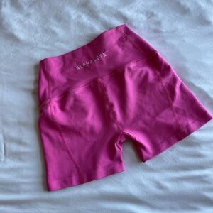 NWOT Alphalete Contour Butt Lifting Shorts